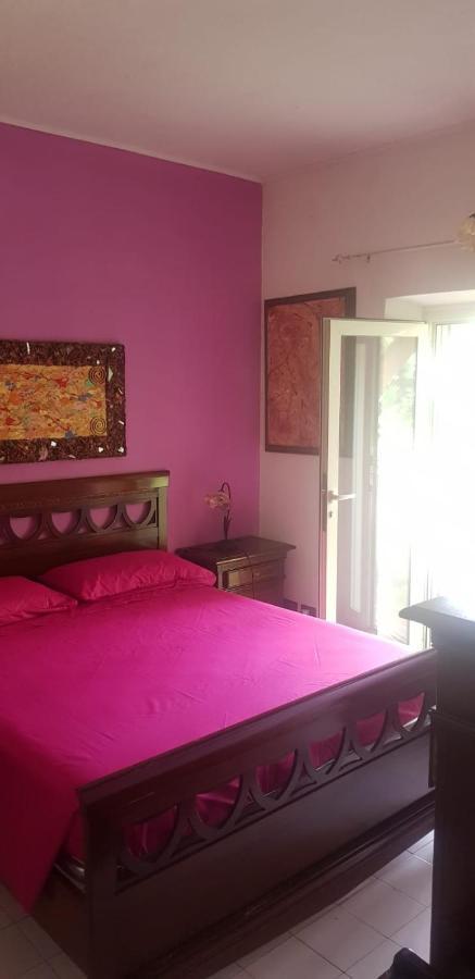 La Corte Delle Rose B&B Praia a Mare Luaran gambar
