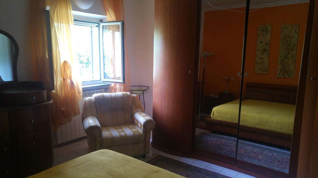 La Corte Delle Rose B&B Praia a Mare Luaran gambar